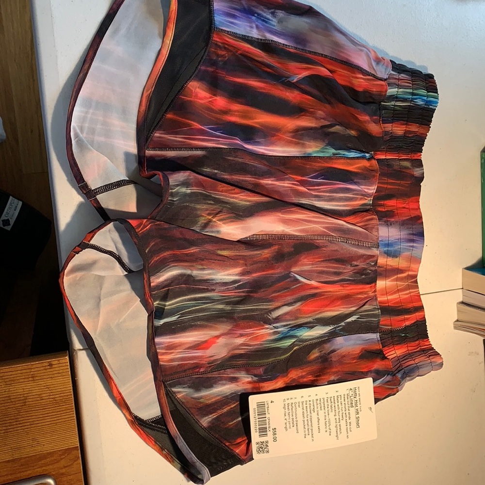 Hotty Hot Short 
High-Rise Long Online Only 4"